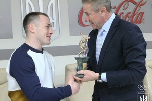 Радівілов отримав нагороду як найкращий спортсмен жовтня