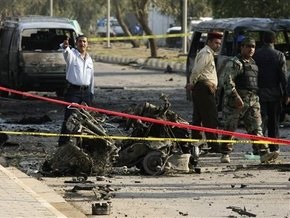 В Ираке взорвалась заложенная на дороге бомба: пострадали 34 человека