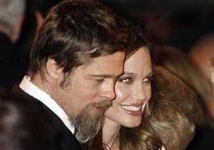 Питт и Джоли подали в суд на британский таблоид, сообщивший об их разводе