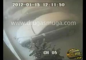 В Киеве пытались ограбить автосалон Bentley