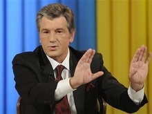 Ющенко пожаловался на решения Тимошенко в КС