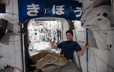 Японский астронавт вырос на девять сантиметров за три недели на МКС