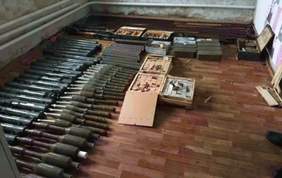 У Луганській області у літньої жінки вилучили арсенал боєприпасів