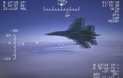 Появилось видео перехвата Россией самолета США