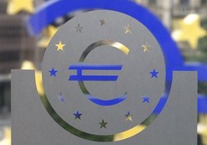 Евро на межбанке упал ниже 10,5 гривен