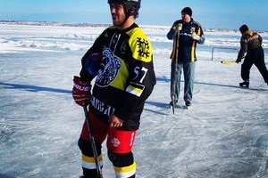 Ломаченко продемонстрировал незаурядную технику в хоккее