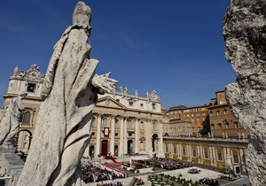 Пресса: Громкий процесс в Ватикане еще не завершен