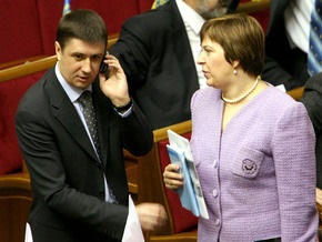 За Украину: Следующей серией единения БЮТ и ПР будет борьба Януковича с Тимошенко