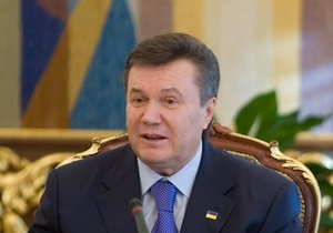 Янукович возмущен, что в Украину не могут вернуть бежавших политиков: Не знаете, как это делается?