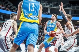 Українські баскетболісти обіграли Латвію у відборі на чемпіонат світу