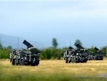 США и ЕС призывают прекратить военные действия в зоне грузино-осетинского конфликта
