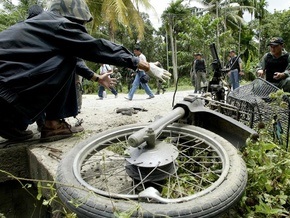 В Таиланде взорвалась прикрепленная к мотоциклу бомба: 17 пострадавших