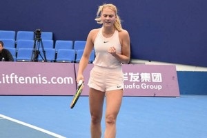 Костюк пробилась в четвертьфинал турнира в Шэньчжэне