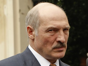 Лукашенко на мотоцикле возглавил парад байкеров
