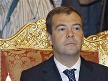 Медведев назвал эмоциями заявление Ющенко по ЧФ России