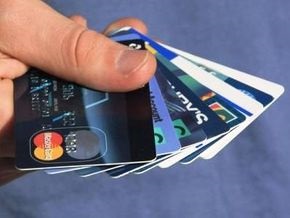 Кредитные карты могут спровоцировать новую волну кризиса
