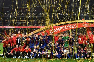 Барселона завоевала Кубок Испании, разгромив Севилью