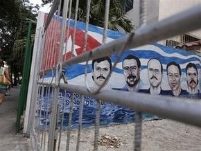 Дело  кубинских шпионов : Власти США снизили срок одному из заключенных