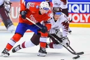 ЧМ-2018 по хоккею: Швейцария и Латвия выиграли стартовые матчи в овертайме