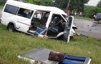 У Грузії перекинувся автобус з туристами: є жертви