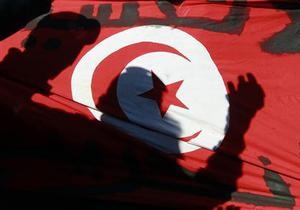 В Тунисе в результате столкновения демонстрантов и полиции погибли четыре человека