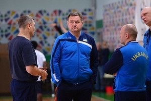 Лень и Михайлюк в расширенном составе сборной на матчи отбора к ЧМ