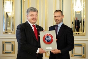 Порошенко: Следующей целью для Украины является проведение матча Суперкубка УЕФА