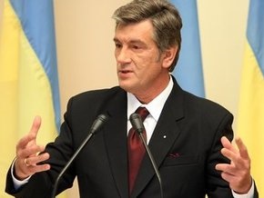 Ющенко призвал банки насытить рынок валютой