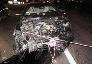В Bentley, протаранившем восемь автомобилей на Крещатике, находилась дочь Джарты - СМИ