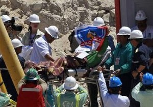Спасатели освободили всех чилийских шахтеров