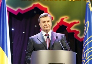 Янукович обещает усилить права оппозиции