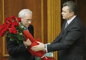 Янукович и Путин поздравили Азарова с днем рождения