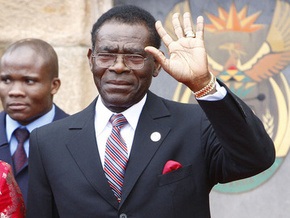 Французский суд отказался судить трех африканских президентов