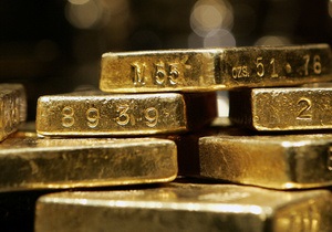 Цена золота впервые превысила $1850 за унцию