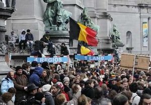 Тысячи бельгийцев вышли на улицы Брюсселя