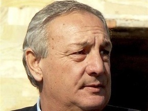 Лидер Абхазии заявил о наращивании грузинских войск на границе