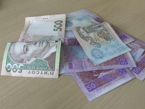 Потребительские кредиты в гривне выдают лишь два украинских банка