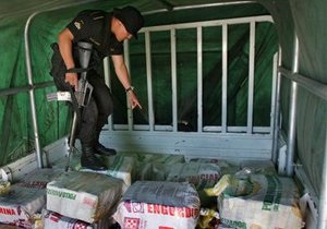 Албанская полиция конфисковала 200 кг кокаина, растворенного в масле