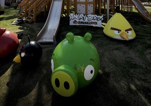 Американский ученый вычислил диаметр свиней в Angry Birds