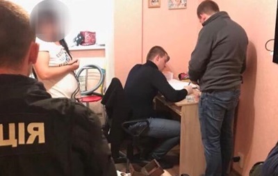 У Києві затримали жінку, що продавала українок в секс-рабство до Туреччини
