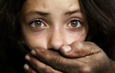 У Львівській області чоловік зґвалтував п ятирічну дочку