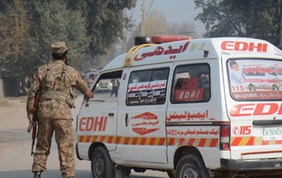 У Пакистані автобус упав у прірву: 17 жертв