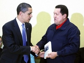 Уго Чавес подарит Обаме книгу Ленина Что делать