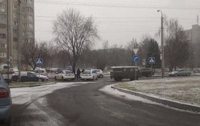 Во Львове полицейский автомобиль попал в аварию