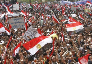 На площади Тахрир в Каире возобновились демонстрации: есть жертвы