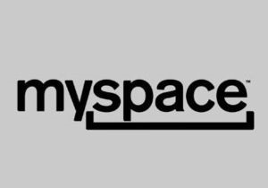 MySpace отказалась от соперничества с Twitter и Facebook