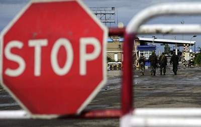 Україна закрила в їзд чоловікам із РФ