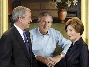 Лора Буш не считает президентство супруга провальным