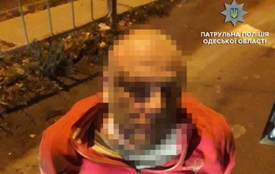 В Одесі п яний таксист намагався пограбувати пасажирку