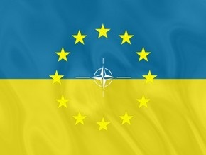 Посол Германии: Досрочные выборы отдалят Украину от НАТО и ЕС